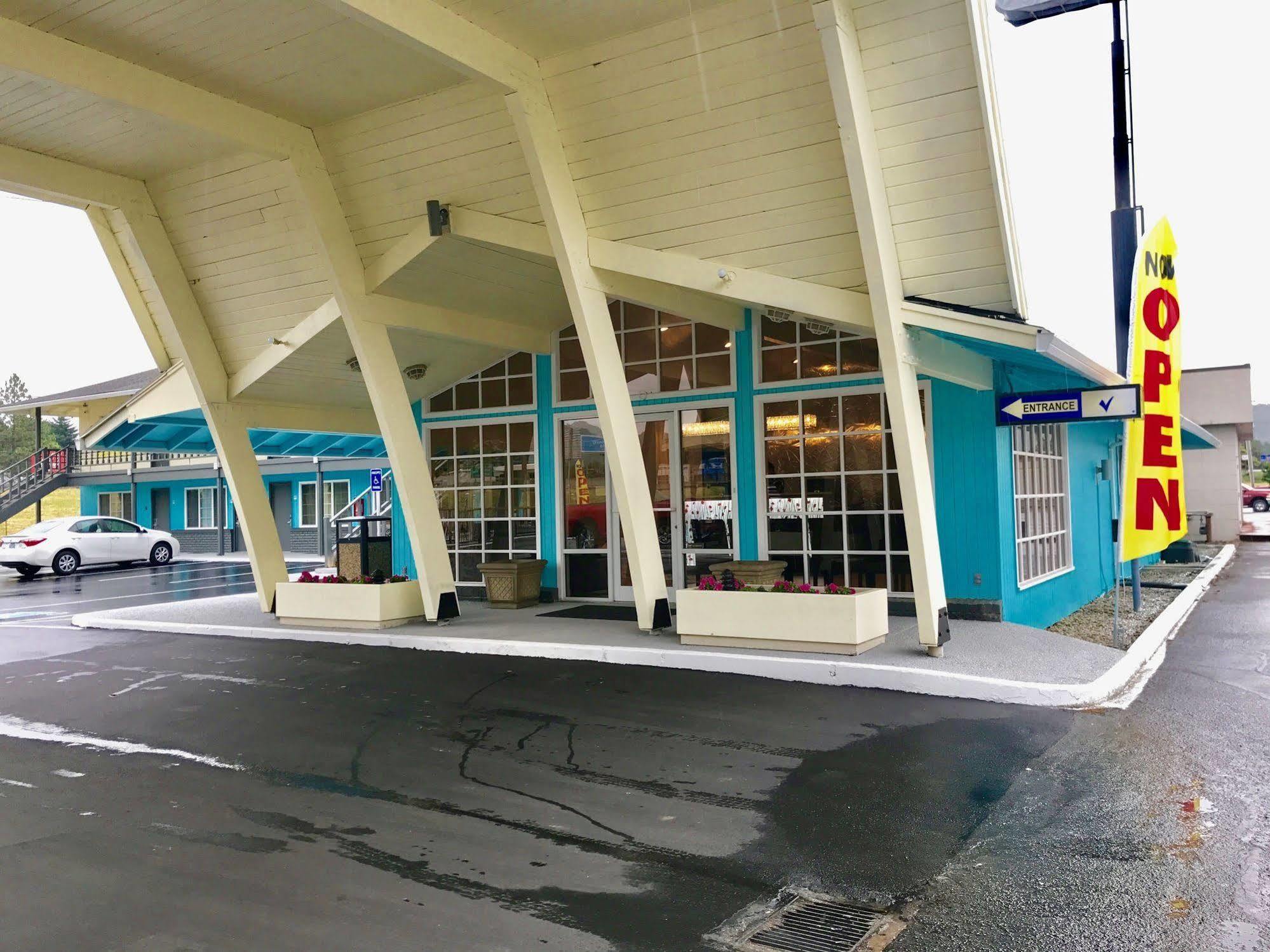 Rosewood Inn & Suites Roseburg Eksteriør billede