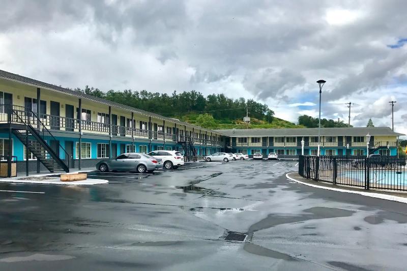 Rosewood Inn & Suites Roseburg Eksteriør billede